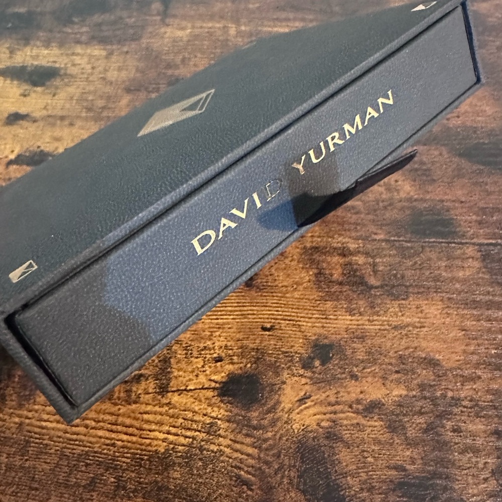 David Yurman Playing Cards Gift Set - Picture 7 of 7